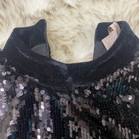 Forever 21 Black Velvet Sequins Mini Club Dress - Picture 3 of 4